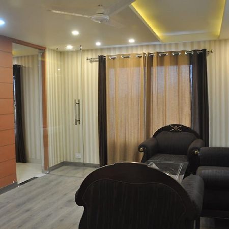 Hotel Bns International Sasarām Exterior foto